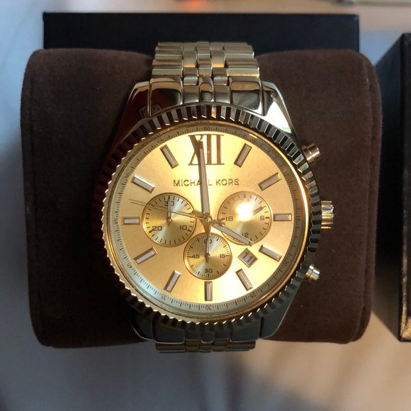 Michael Kors Gold Watch - Picture 1 of 5